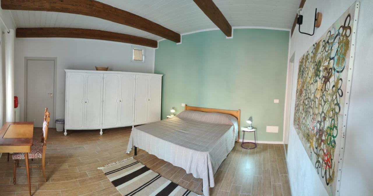 Magalocanda Stanze Sotto Al Castello Montemagno  Ngoại thất bức ảnh
