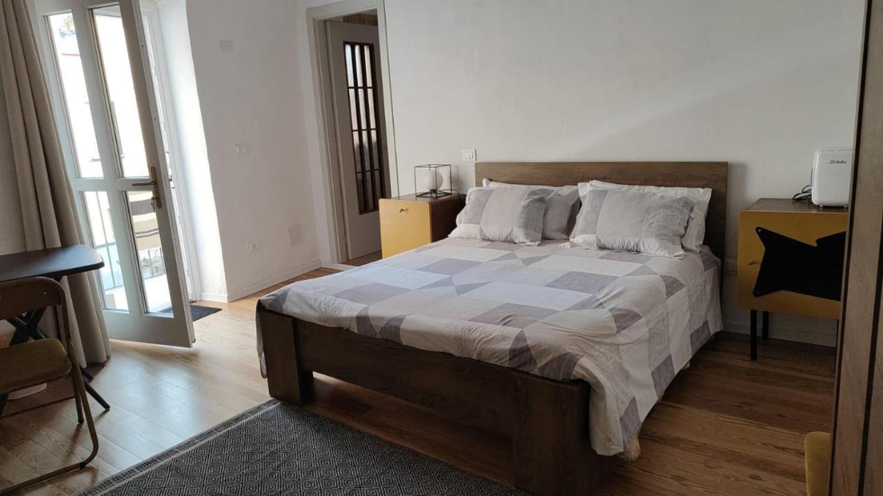 Magalocanda Stanze Sotto Al Castello Montemagno  Ngoại thất bức ảnh