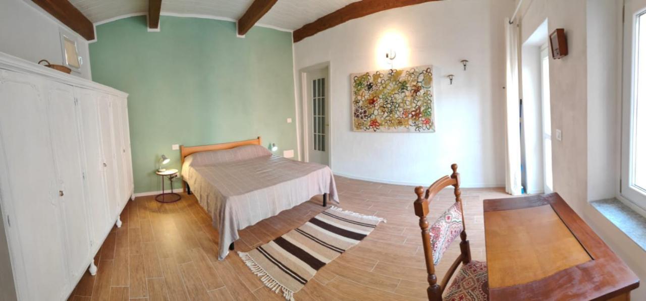 Magalocanda Stanze Sotto Al Castello Montemagno  Ngoại thất bức ảnh